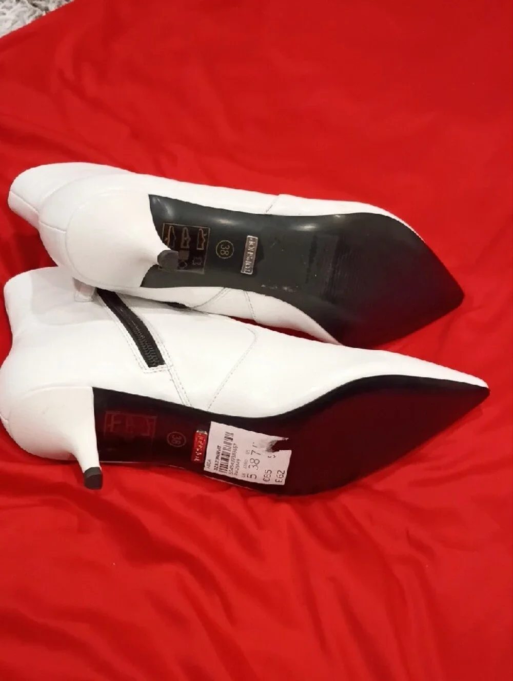 Topshop White Pointed Toe Ankle Booties with Side Zip